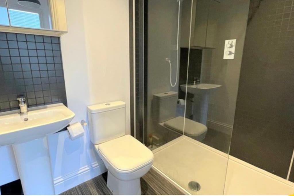 Clitheroe Town Centre Modern 2 Bed Apartment Kültér fotó